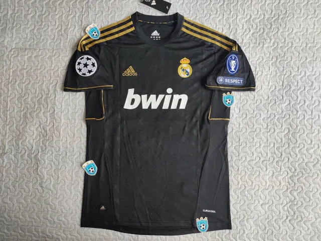 Real Madrid 2011/12 Cl 2nd Kit